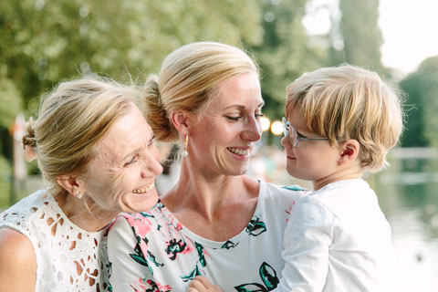 moderne Familienfotografie in München